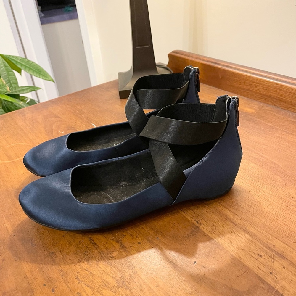 REACTION stylish satin ballerinas with crossed satin bands
